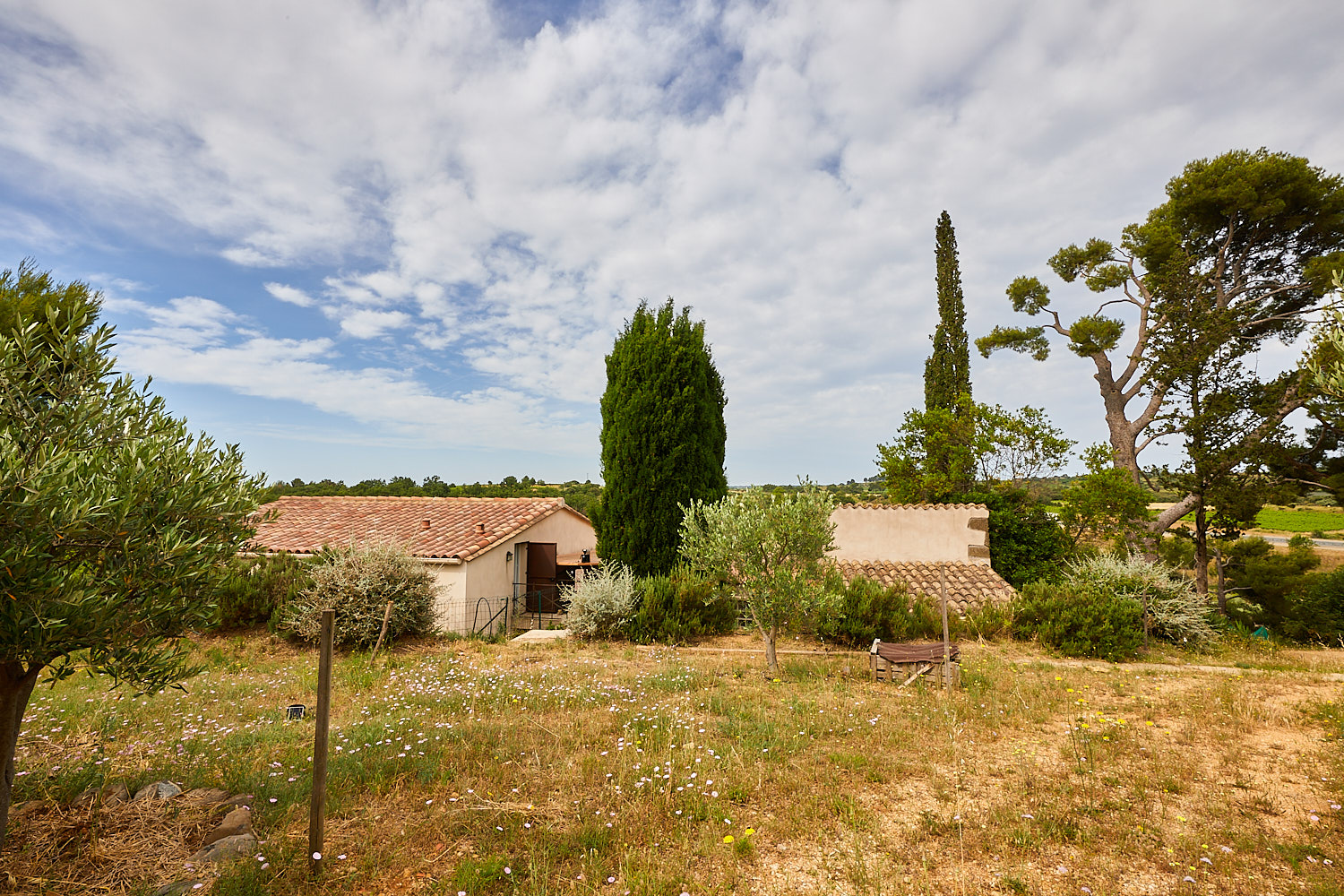 gite location ferme bio herault pezenas